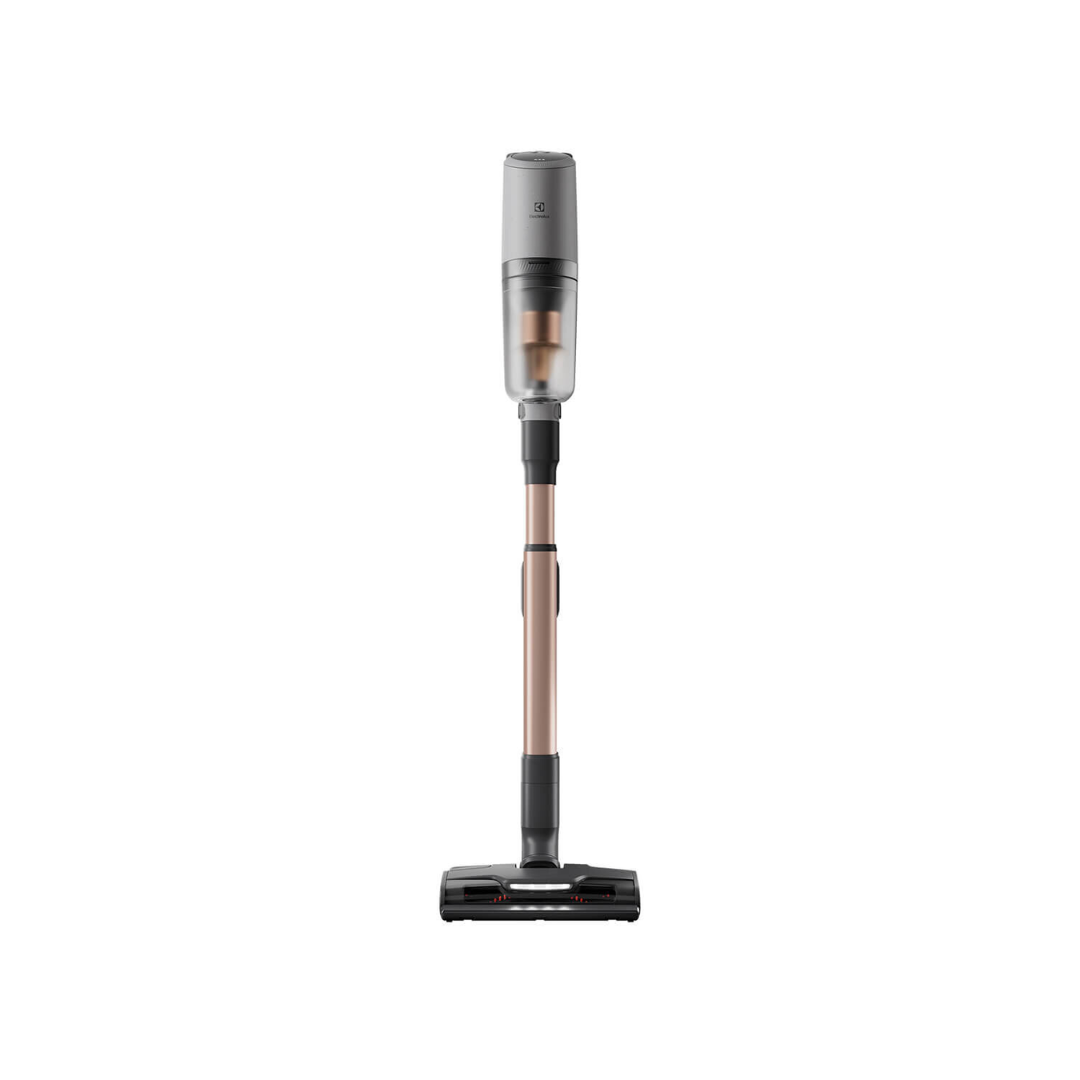 Electrolux 800 series with perpro+ and pet nozzle, showing sleek design and good quality build. 
