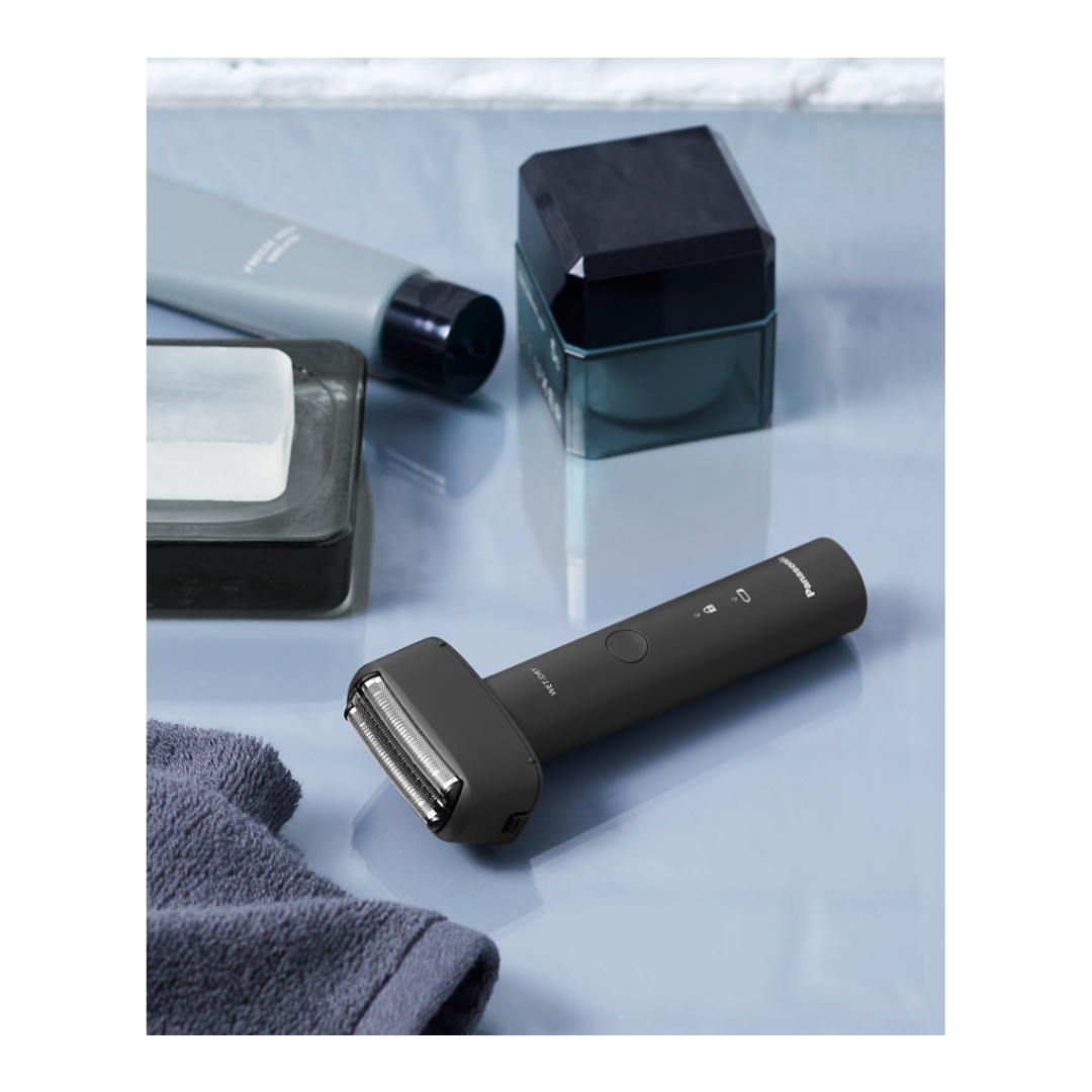 Panasonic 300 Series Mens Shaver - Black