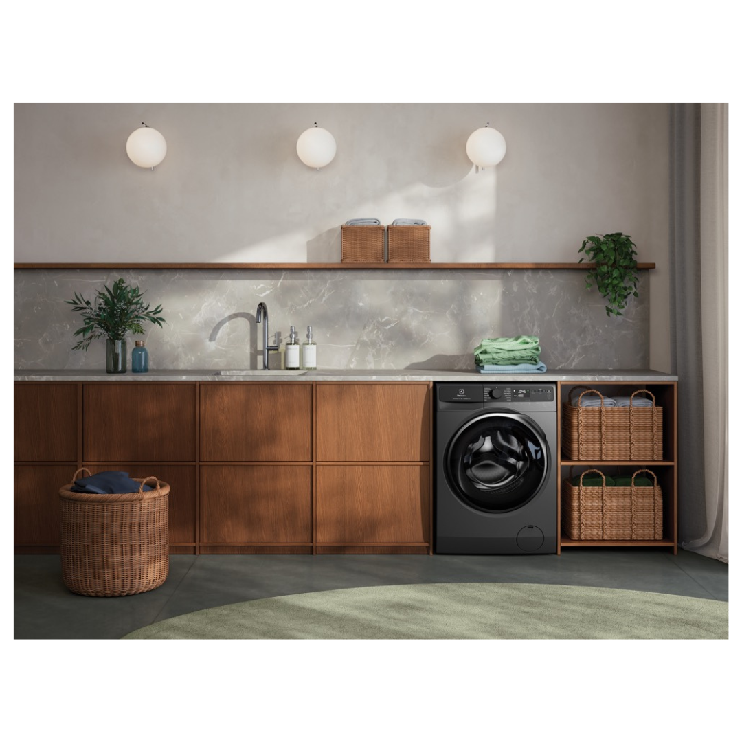 Electrolux 12kg 700 Series Front Load Washer