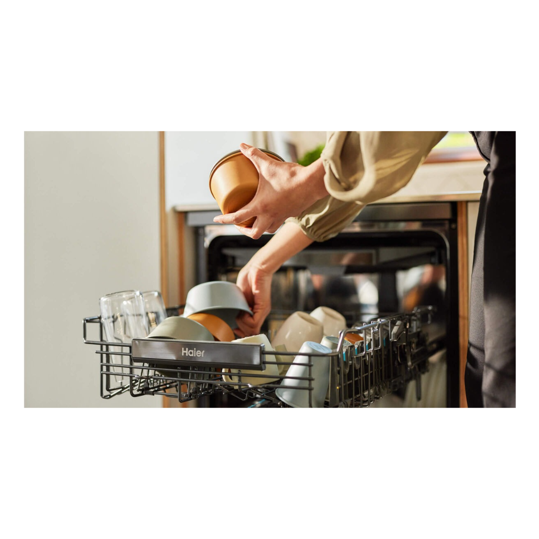 Haier 15 Place Setting Dark Steel Freestanding Dishwasher