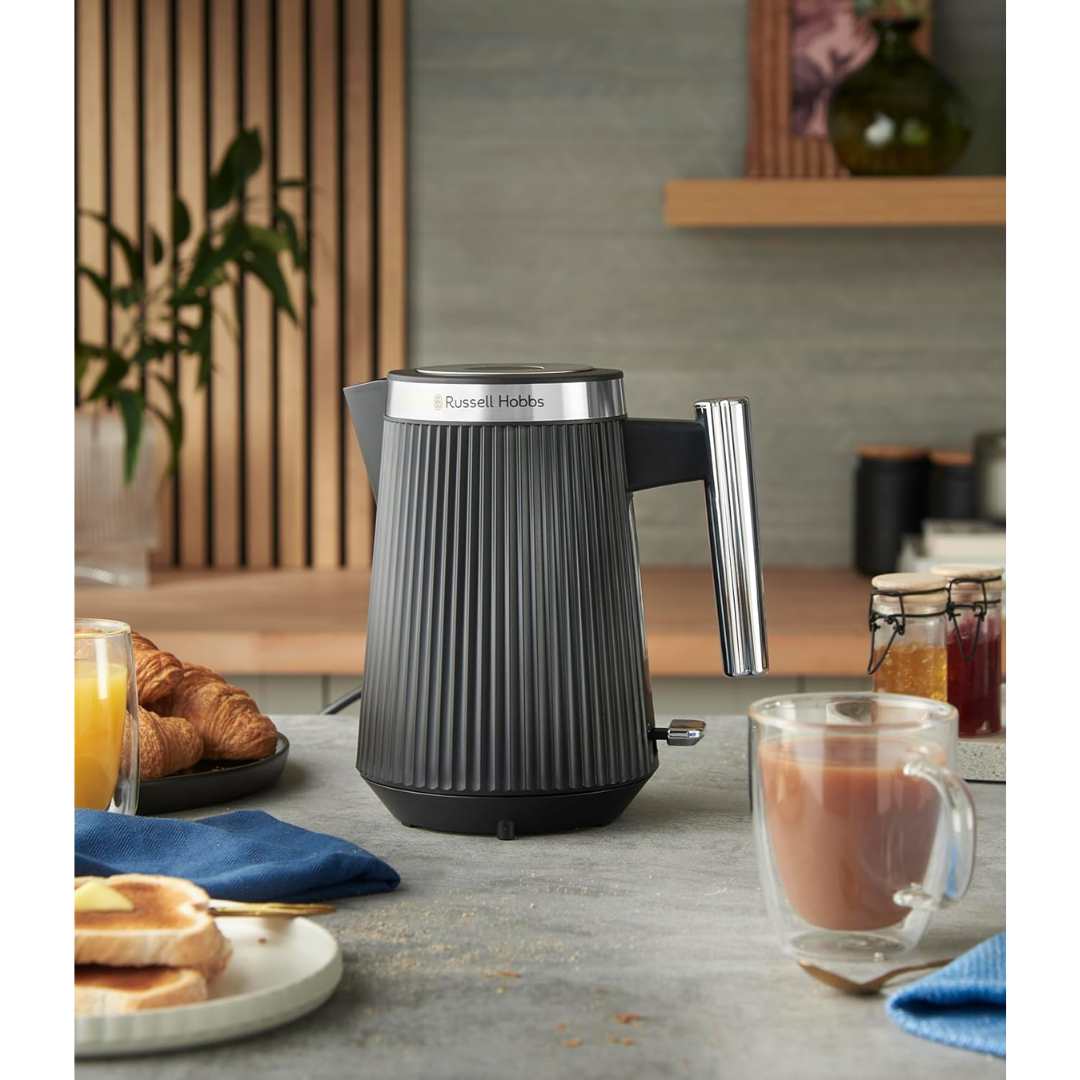 Russell Hobbs Bronte Kettle Black