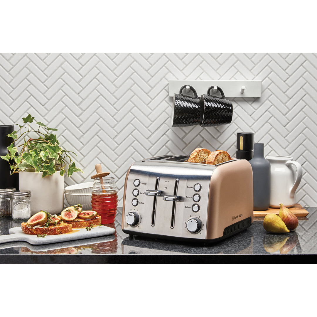 Russell Hobbs Brooklyn Toaster in Champagne - RHT94CHM image_4